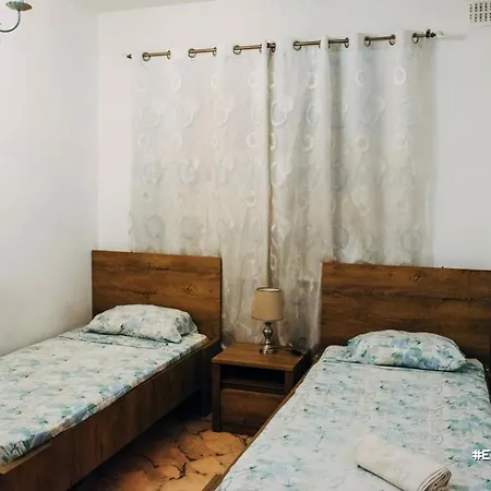 Hostel Foca *